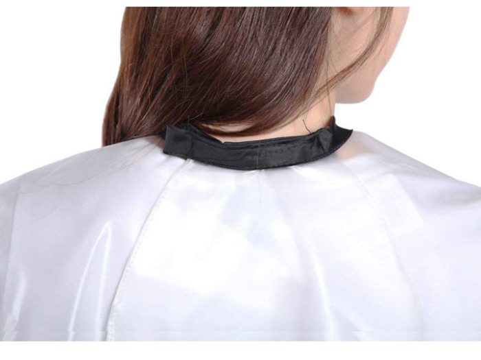 2020 Shampoo Cape Short Clear White Plastic - Image 4