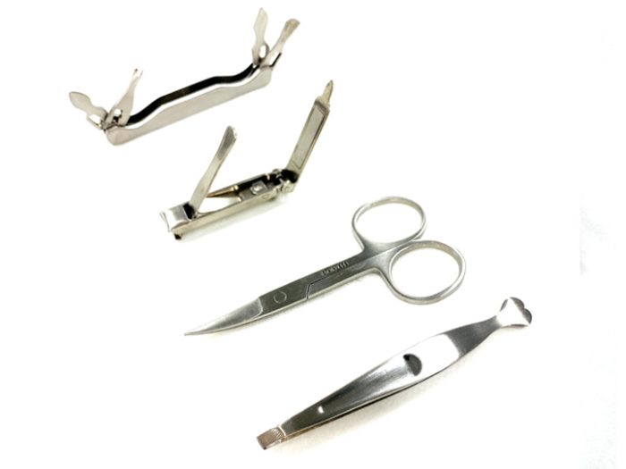 728  4pc Cosmetic Tool Set - Image 2