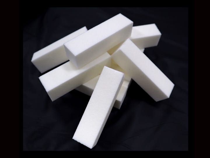 906 White Block Nail Buffer - 100/100 4 Side Pk10 - Image 2