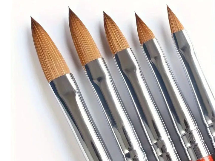 407 #8 Kolinsky Cats Tongue Acrylic Nail Brush Oval - Image 2