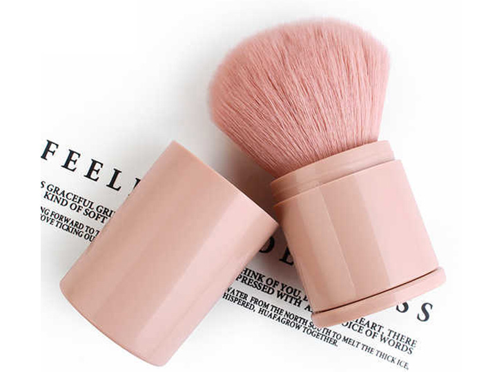 4233 Retractable Blush Powder Brush Pink