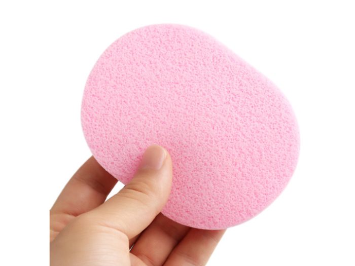 18531 Oval Facial Cleansing Sponge - Image 2