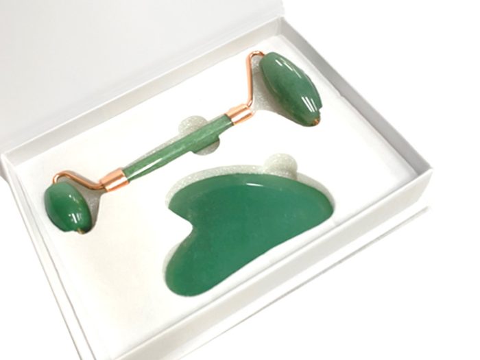 219-66 Green Jade Face Massage Roller Gua Sha Set - Image 2