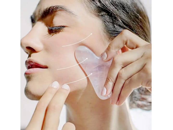 219-66 Jade Spiky Pink Facial Roller Gua Sha Set - Image 5